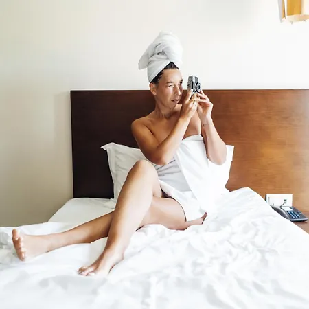 托里什韦德拉什中心酒店 酒店