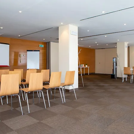 酒店 托里什韦德拉什中心酒店