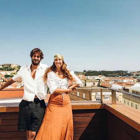 托里什韦德拉什中心酒店 托里什韦德拉什